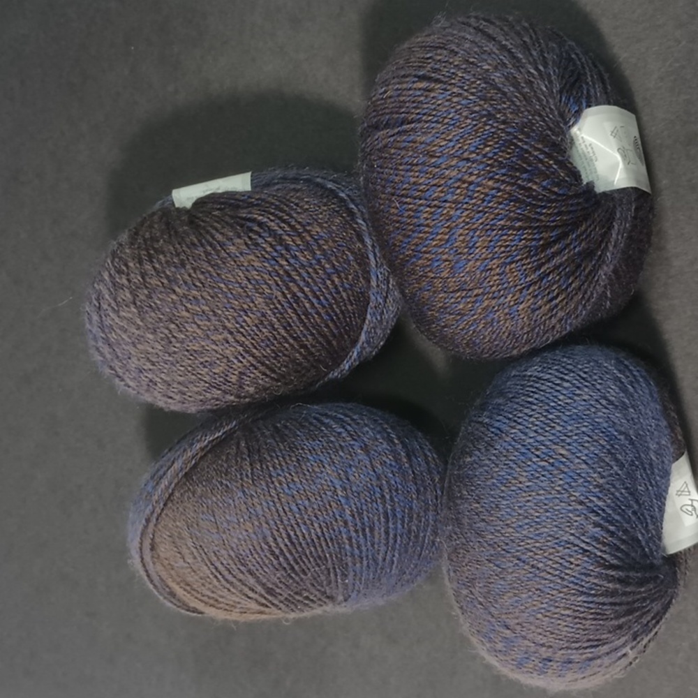 3/$15 Jojoland Melody Y48 Blue Brown Variegated 100% Wool 50g 200m 220yd 1 Skein - Picture 8 of 9